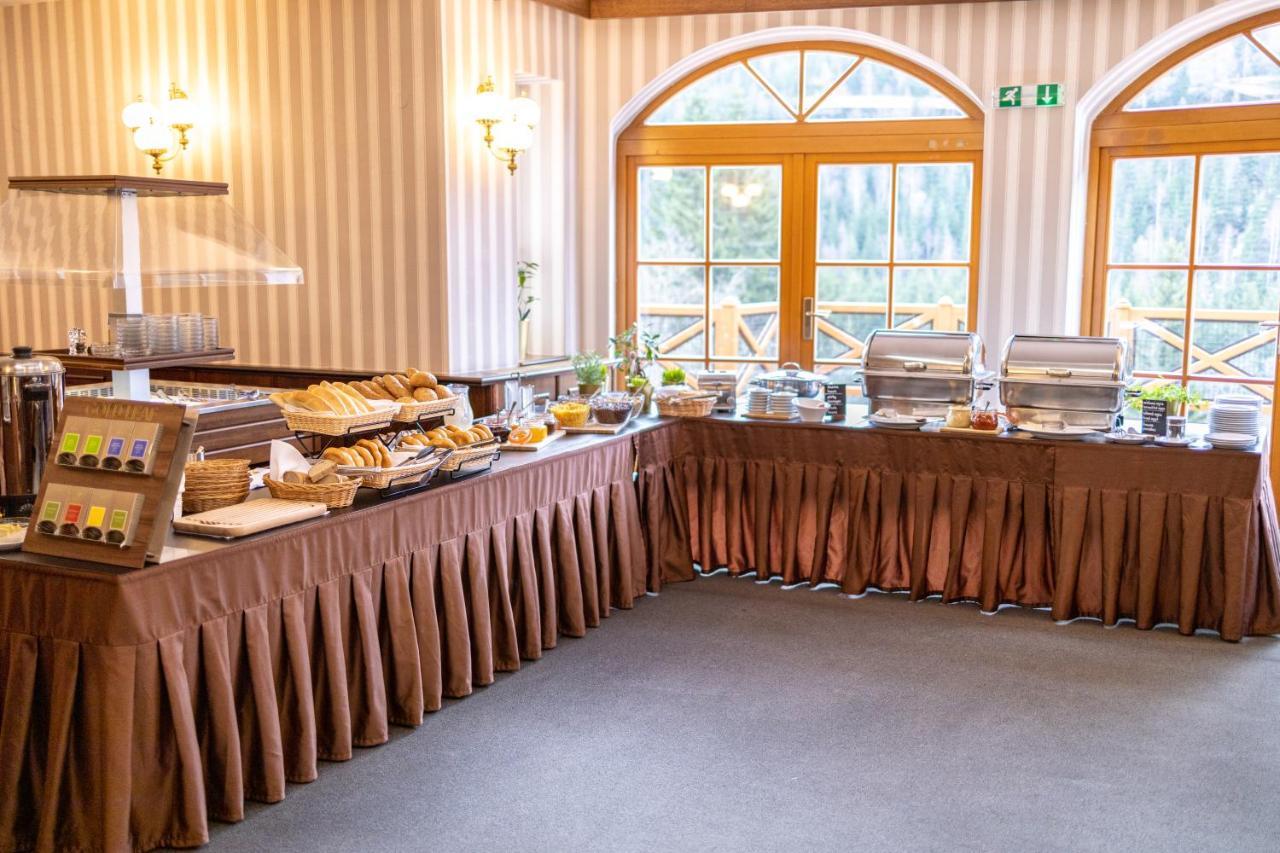Hotel Zatisi Špindlerŭv Mlýn Luaran gambar
