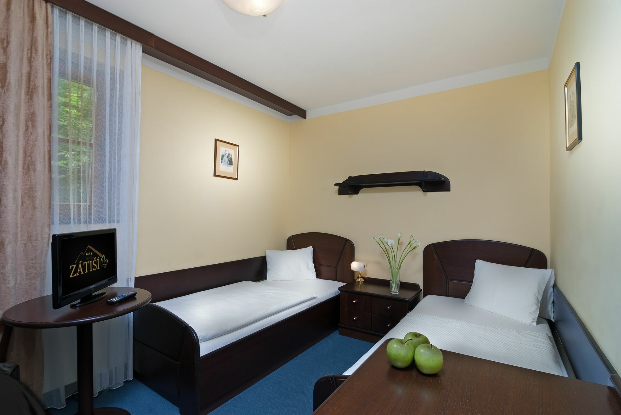 Hotel Zatisi Špindlerŭv Mlýn Luaran gambar