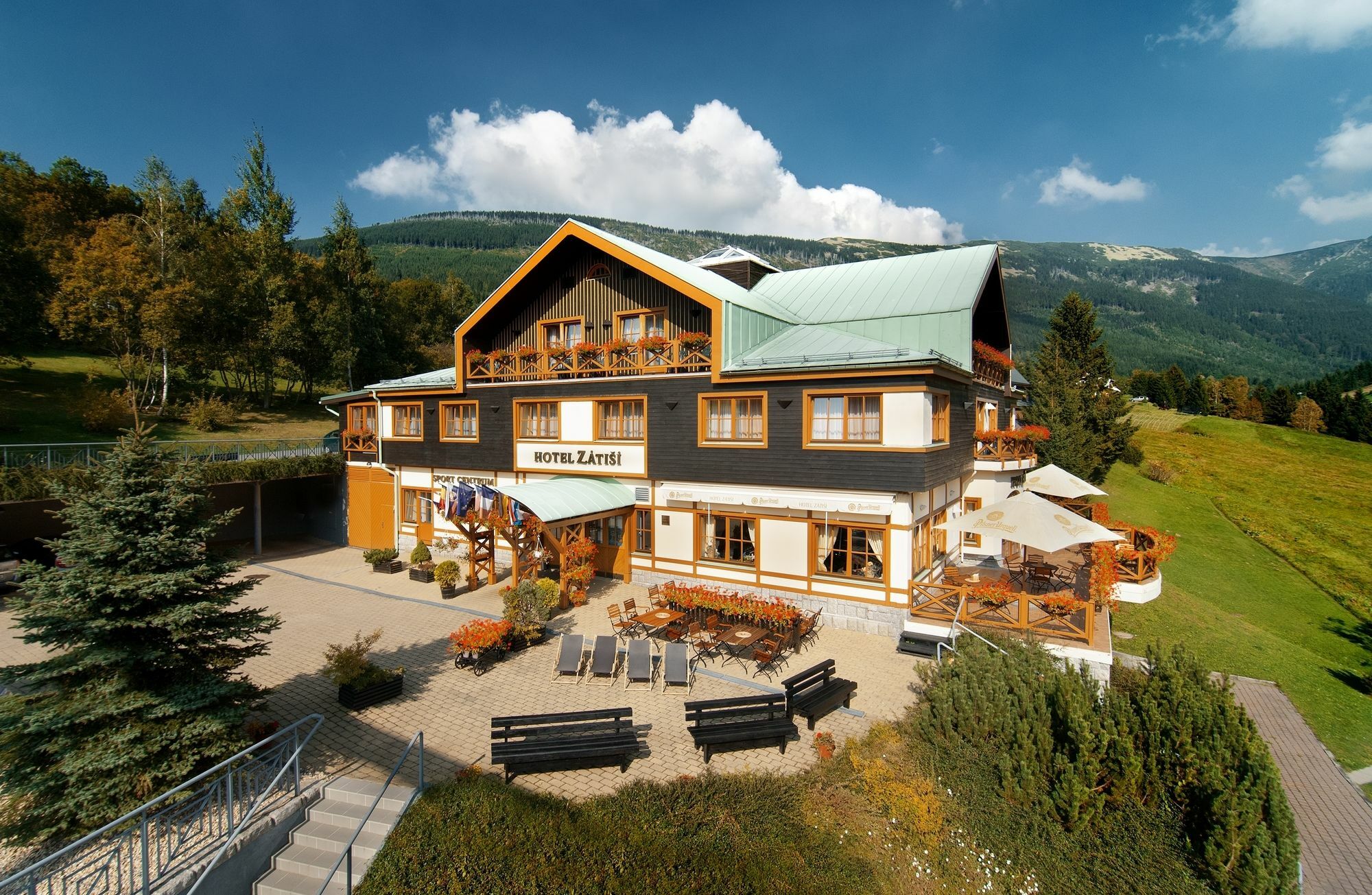 Hotel Zatisi Špindlerŭv Mlýn Luaran gambar