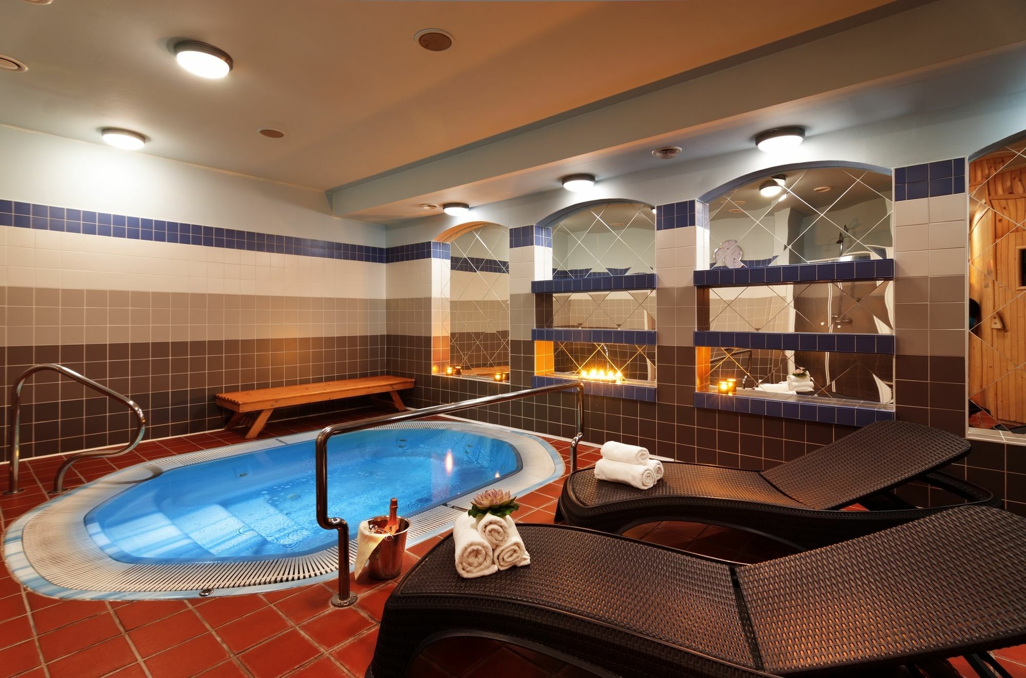 Hotel Zatisi Špindlerŭv Mlýn Luaran gambar